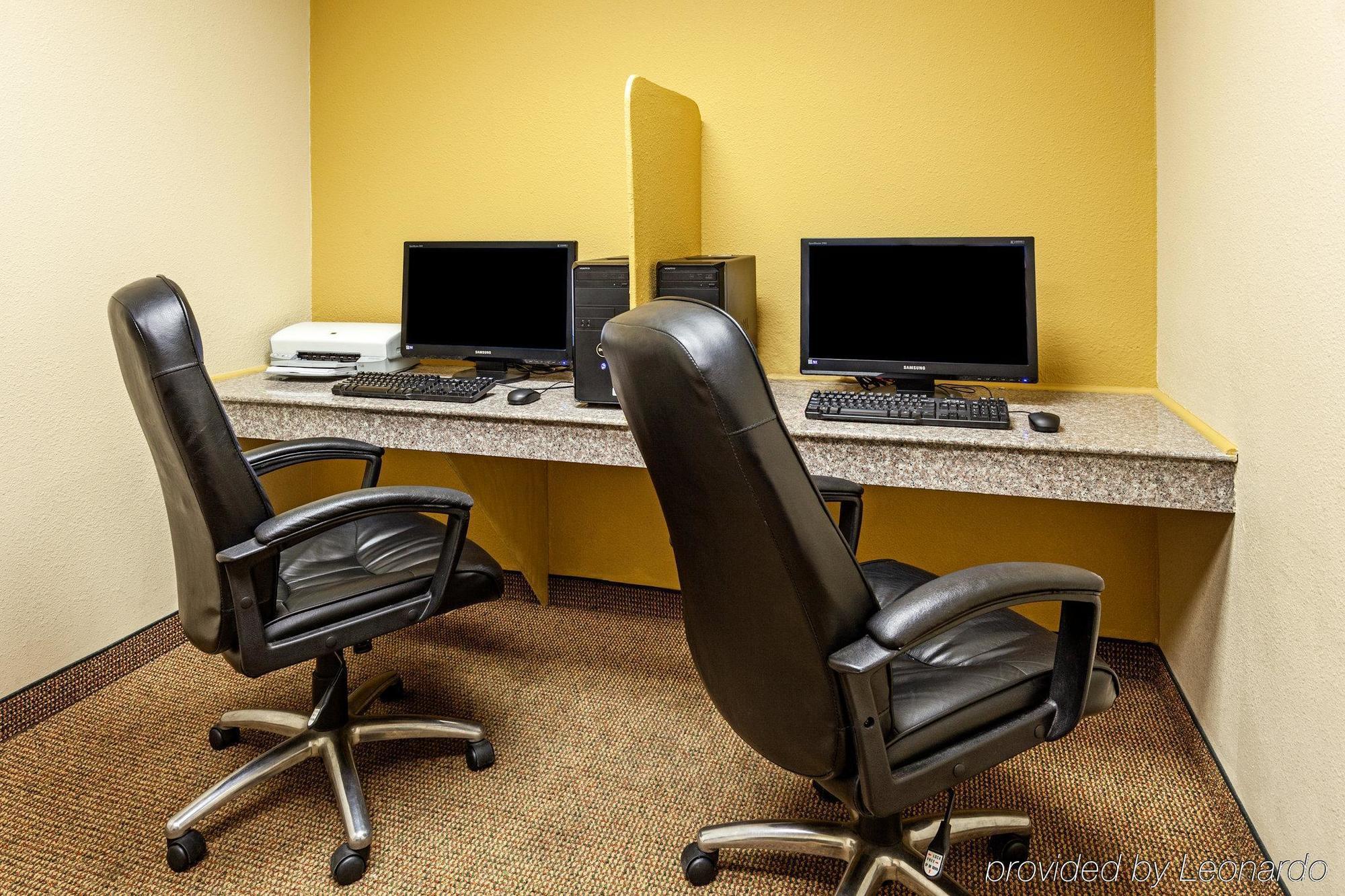 Country Inn & Suites By Radisson, Brunswick I-95, Ga Bagian luar foto